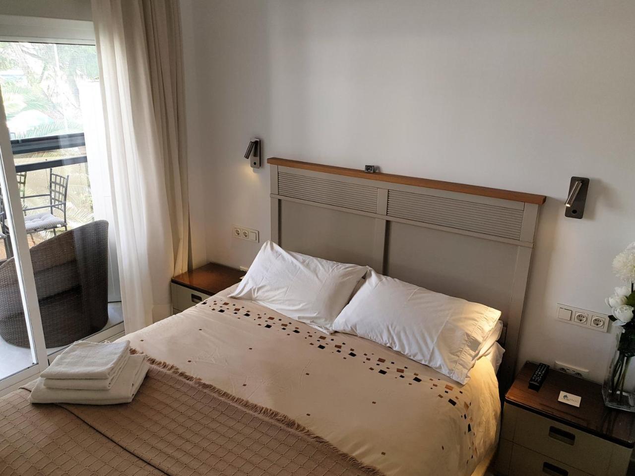 Skol Apartments Marbellac Extérieur photo